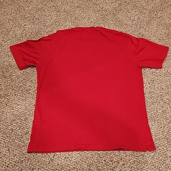 BROOK BROTHERS Men's Red T-shirt Size Medium. - Picture 3 of 3